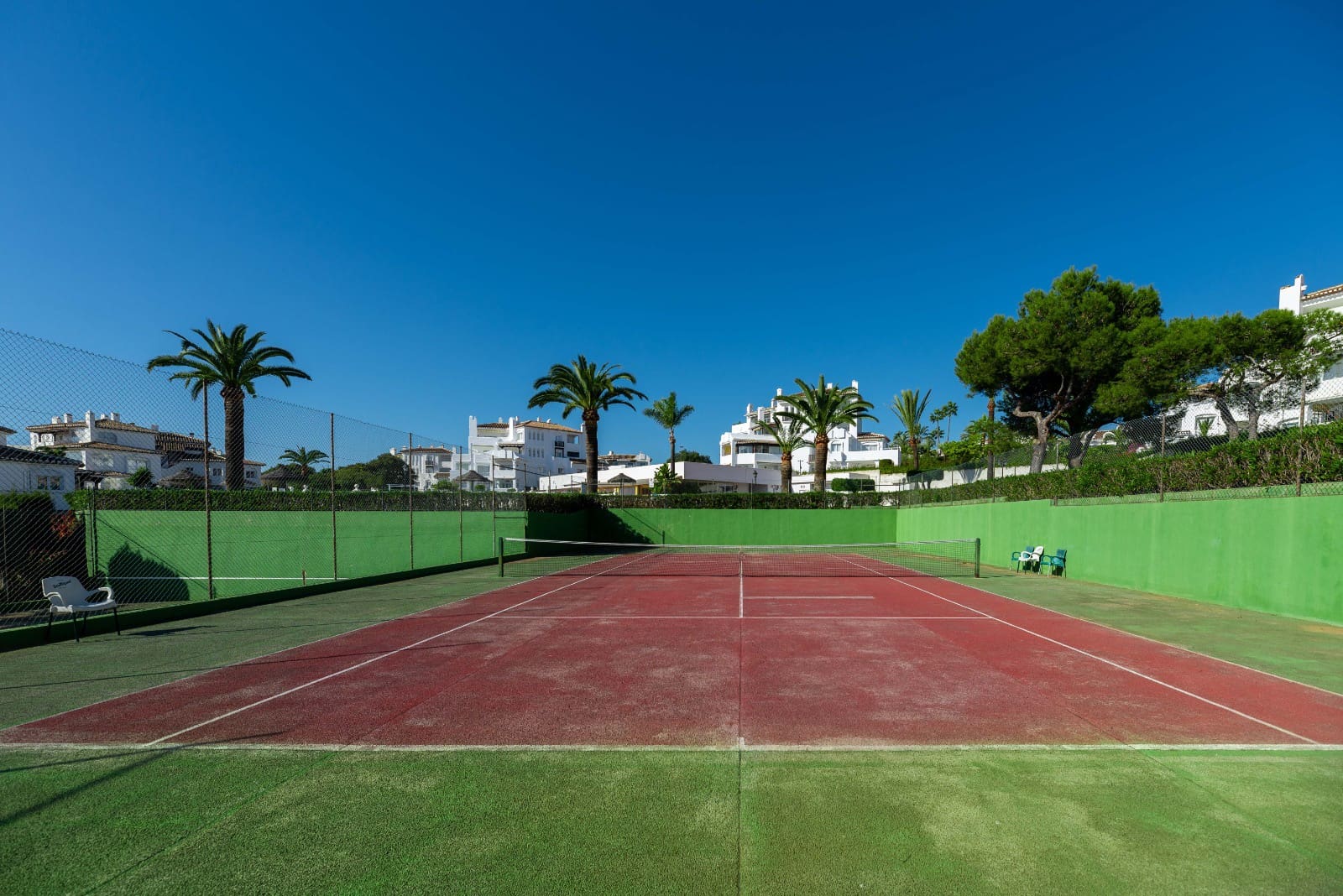 2 quarto Apartamento para venda em Elviria com piscina - 499 000 € (Ref: 10021183)