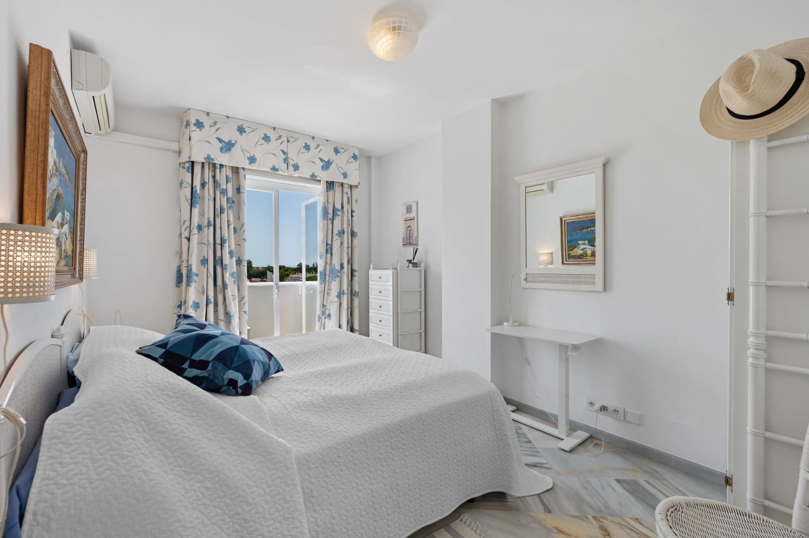 2 quarto Apartamento para venda em Elviria com piscina - 499 000 € (Ref: 10021183)