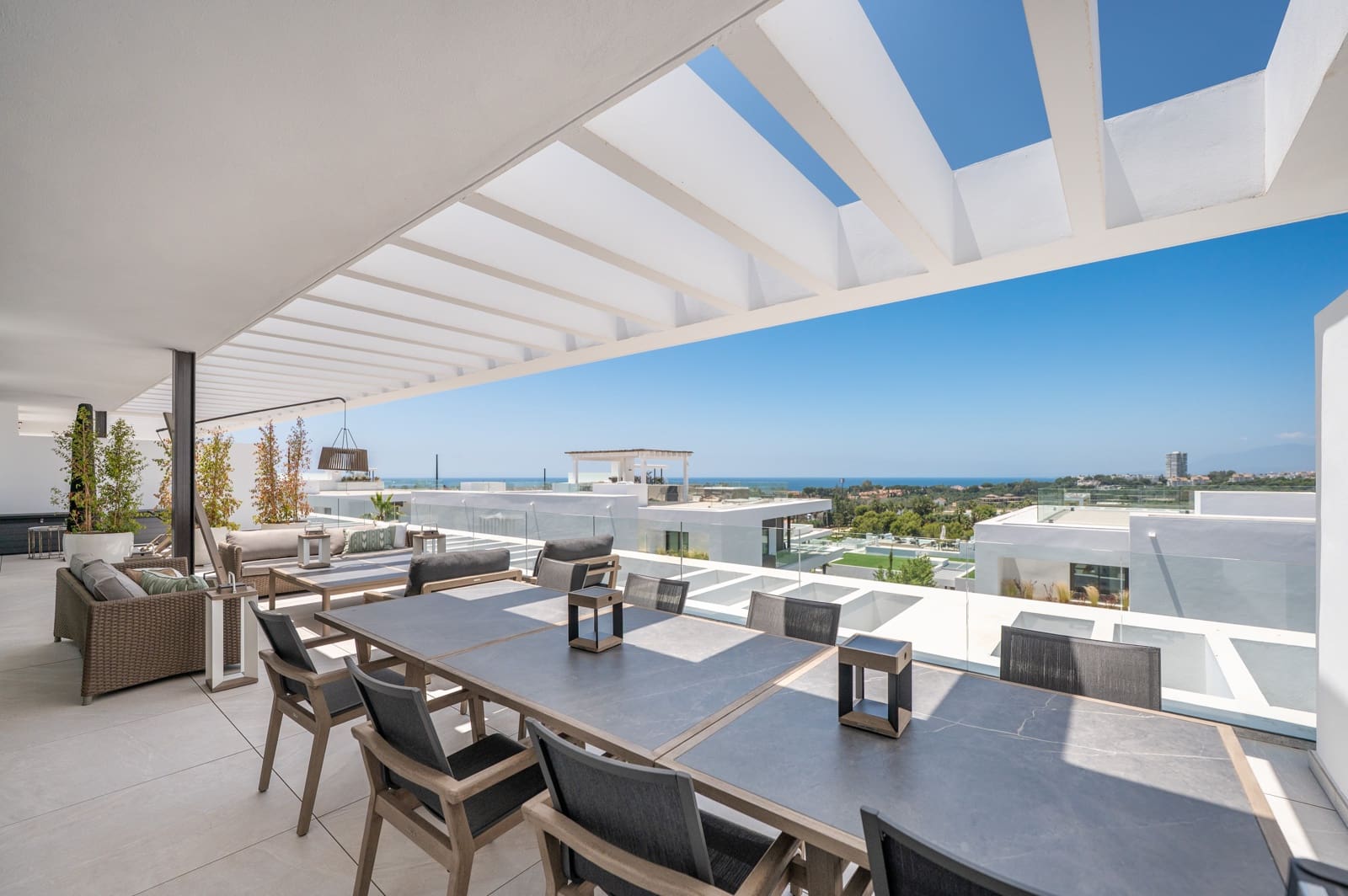 4 makuuhuone Kattohuoneisto myytävänä paikassa Marbella mukana uima-altaan 
autotalli - 2 950 000 € (Ref: 10031143)