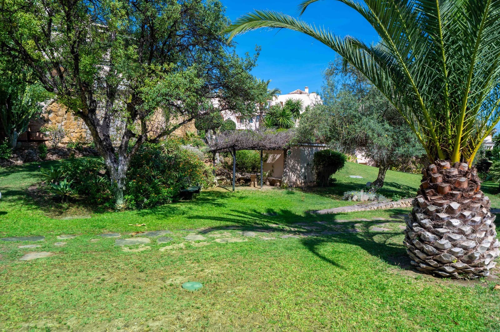 3 slaapkamer Penthouse te koop in Elviria met zwembad garage - € 960.000 (Ref: 10100994)
