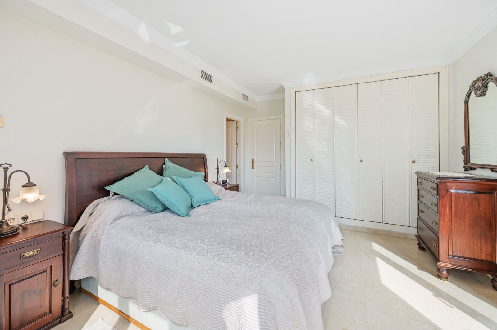 2 chambre Appartement de Plage à vendre à Elviria avec piscine garage - 899 000 € (Ref: 10148087)