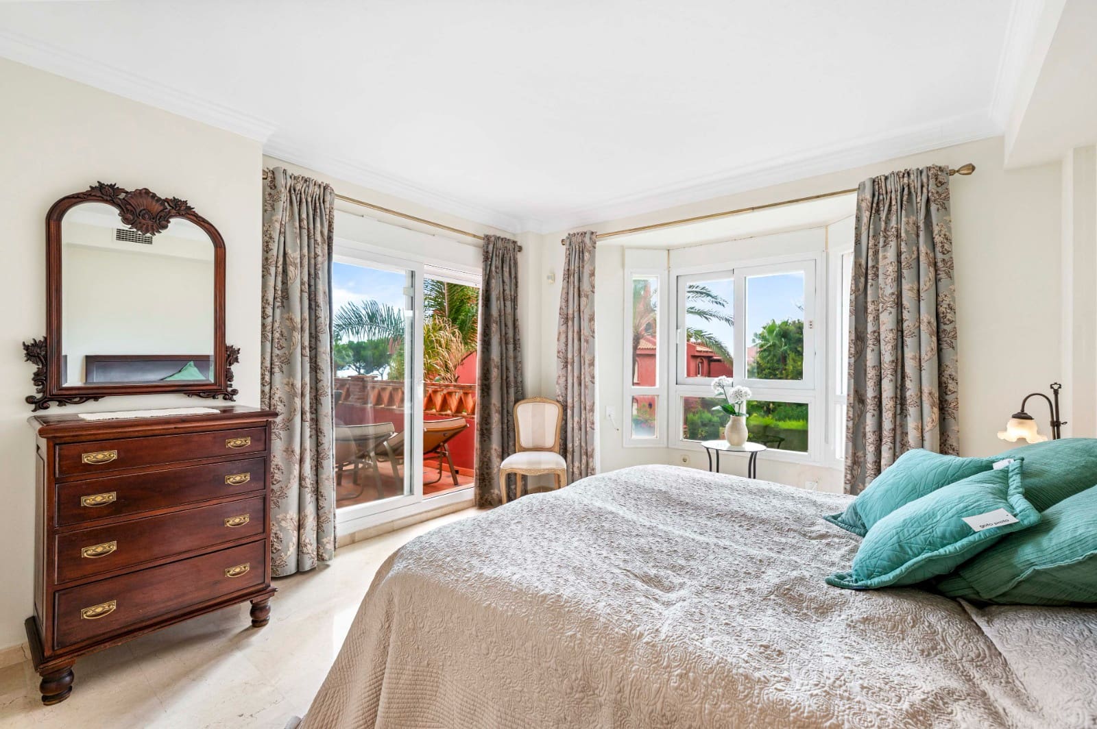 2 chambre Appartement de Plage à vendre à Elviria avec piscine garage - 899 000 € (Ref: 10148087)