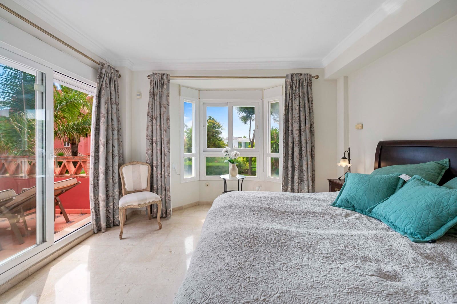 2 chambre Appartement de Plage à vendre à Elviria avec piscine garage - 899 000 € (Ref: 10148087)