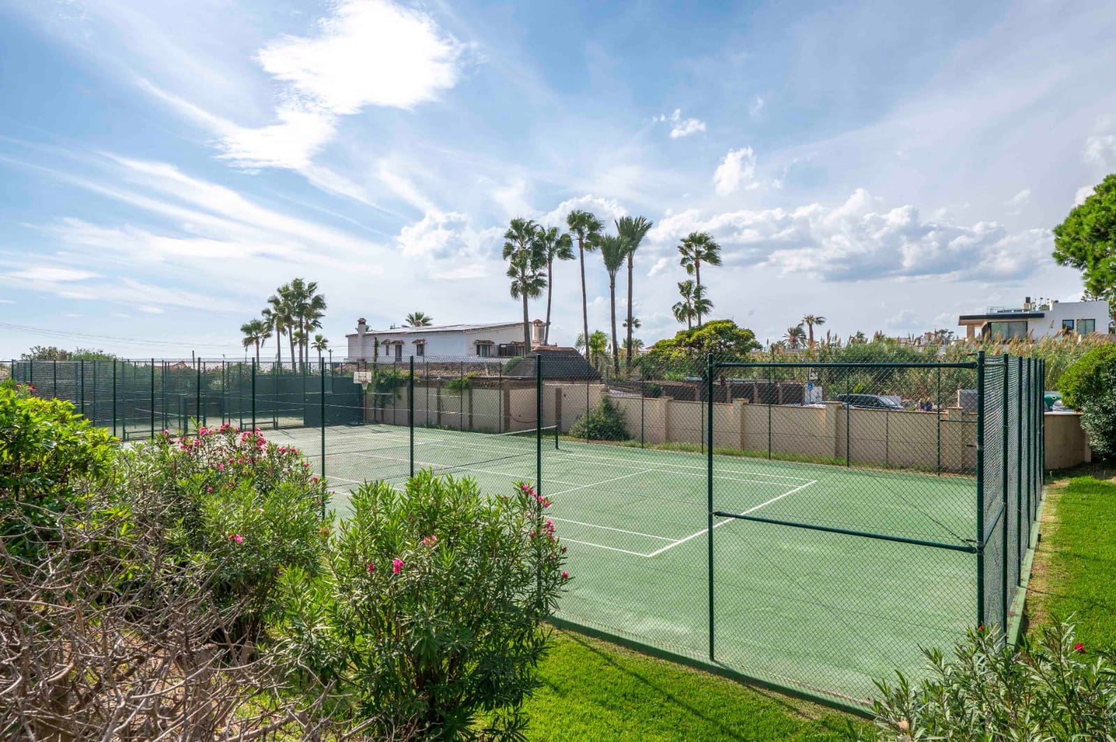 2 chambre Appartement de Plage à vendre à Elviria avec piscine garage - 899 000 € (Ref: 10148087)