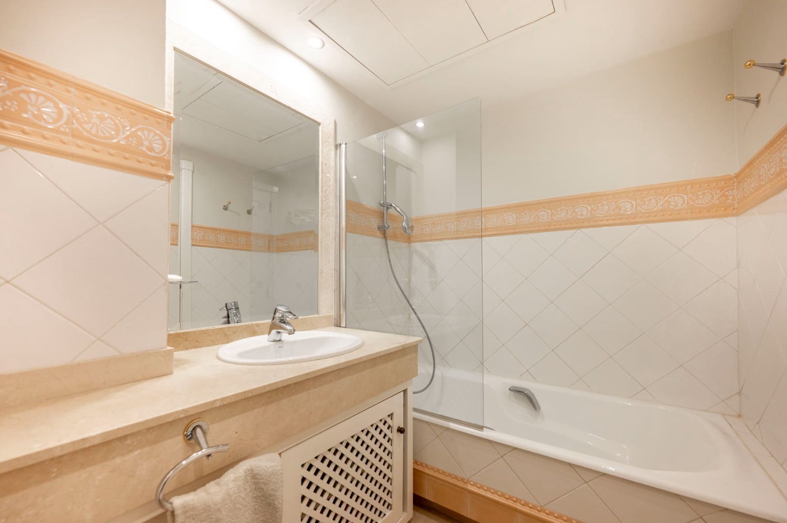2 chambre Appartement de Plage à vendre à Elviria avec piscine garage - 899 000 € (Ref: 10148087)