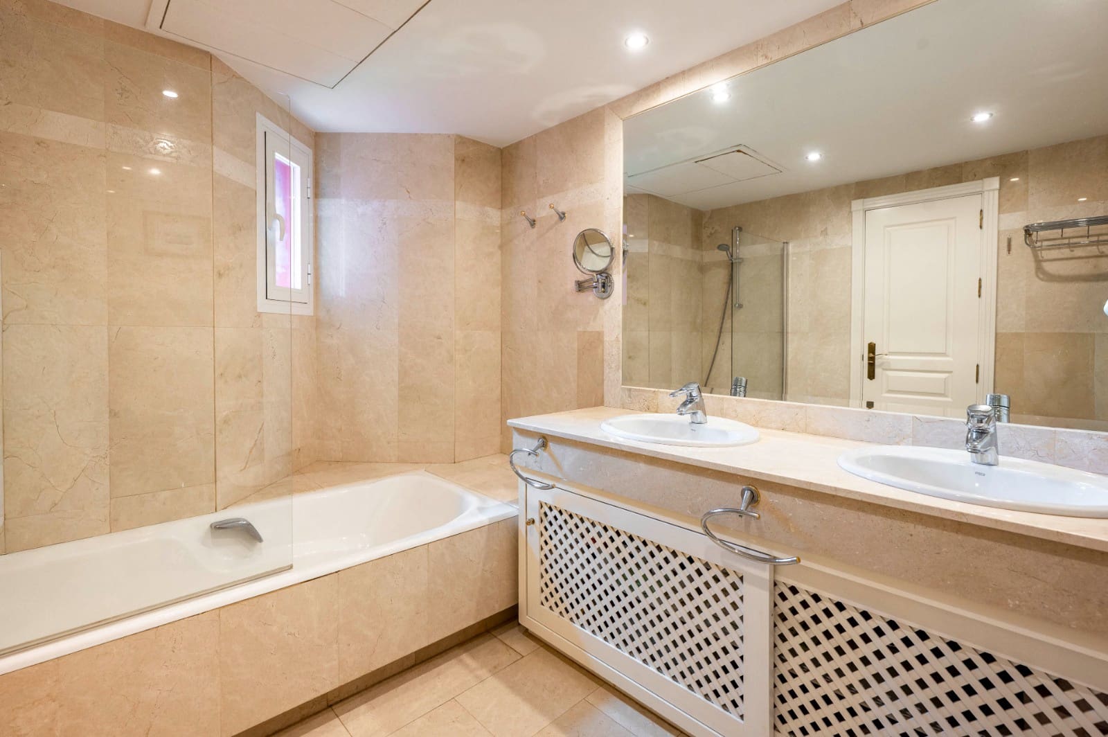2 chambre Appartement de Plage à vendre à Elviria avec piscine garage - 899 000 € (Ref: 10148087)