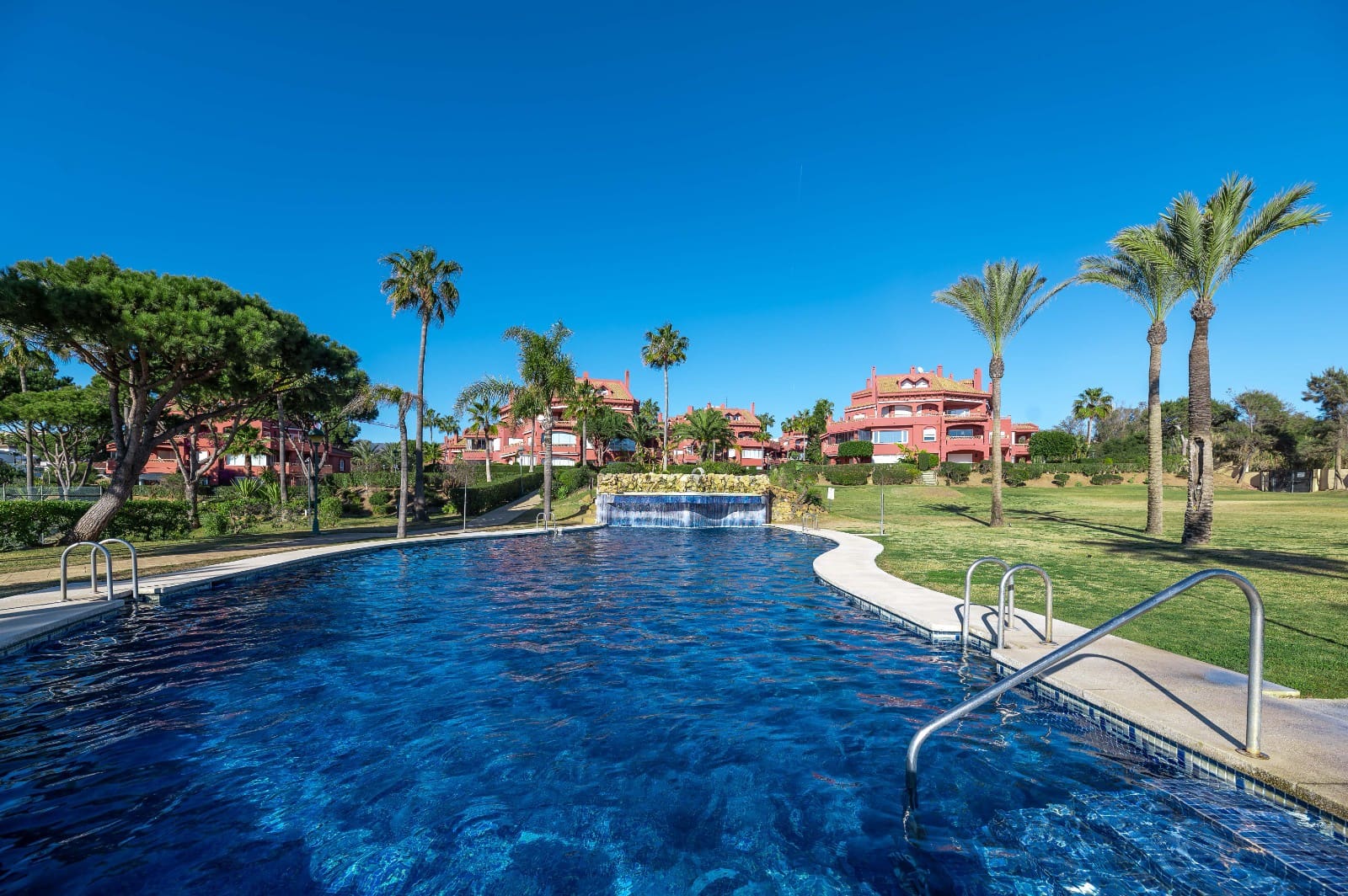 2 chambre Appartement de Plage à vendre à Elviria avec piscine garage - 899 000 € (Ref: 10148087)