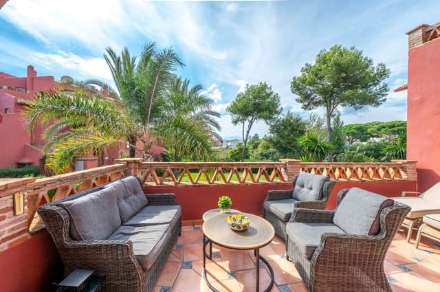 2 slaapkamer Strandappartement te koop in Elviria, Marbella met zwembad garage - € 899.000 (Ref: 10148087)