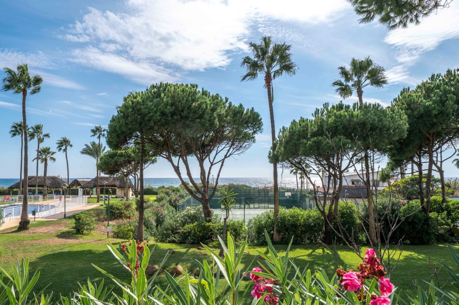 2 chambre Appartement de Plage à vendre à Elviria avec piscine garage - 899 000 € (Ref: 10148087)