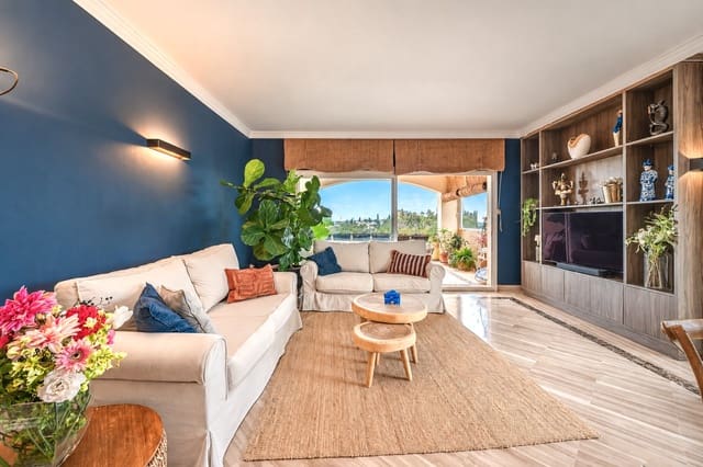 3 sypialnia Apartament na sprzedaż w Elviria, Marbella z basenem garażem - 899 000 € (Ref: 10179594)