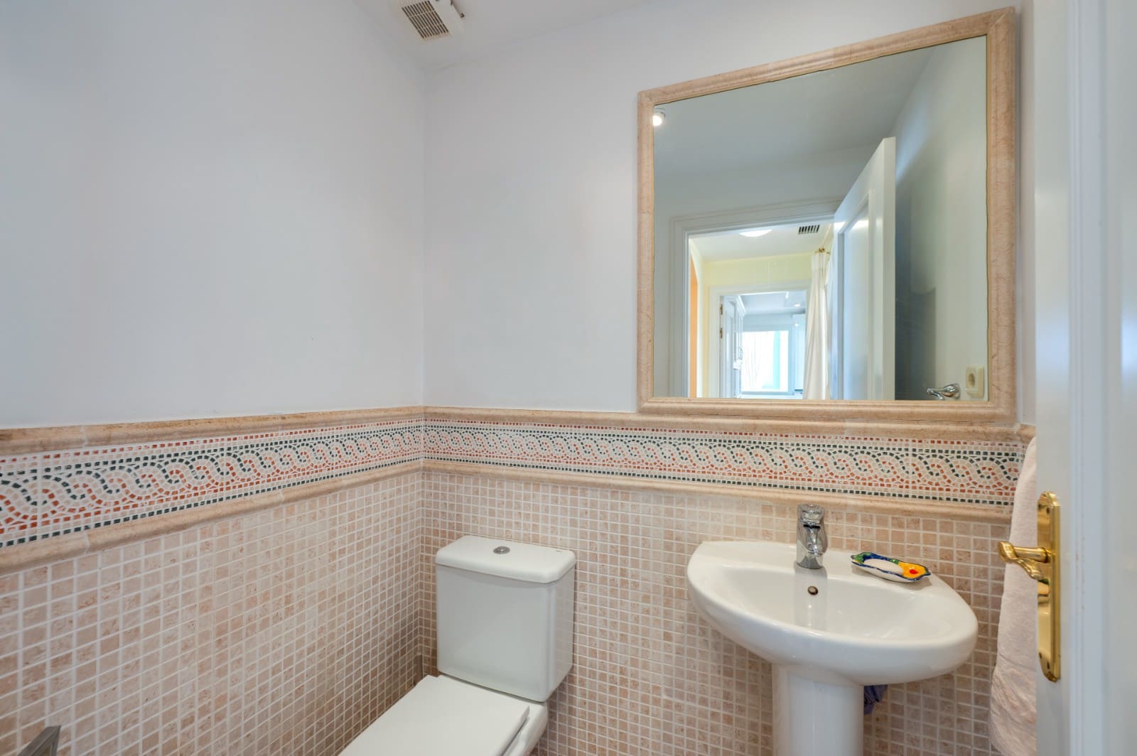 4 chambre Penthouse à vendre à Elviria avec piscine garage - 1 395 000 € (Ref: 10181649)