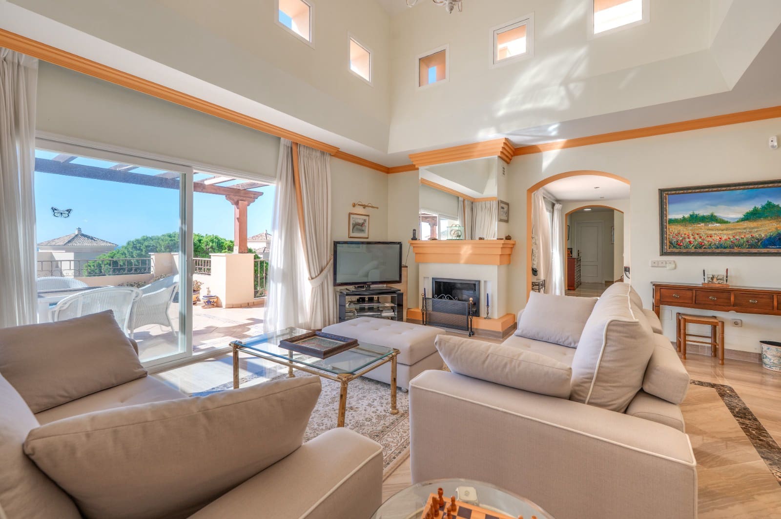 4 chambre Penthouse à vendre à Elviria avec piscine garage - 1 395 000 € (Ref: 10181649)