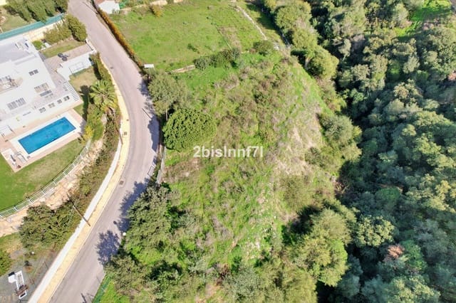 Building Plot for sale in Elviria, Marbella - € 680,000 (Ref: 7208402)