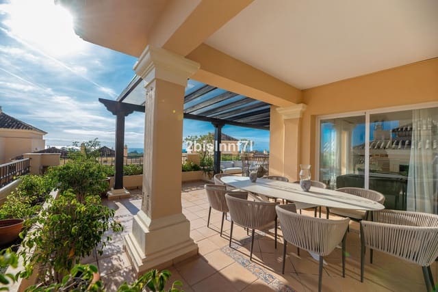 4 soverom Penthouse til salgs i Elviria, Marbella med svømmebasseng garasje - € 1 530 000 (Ref: 7210790)