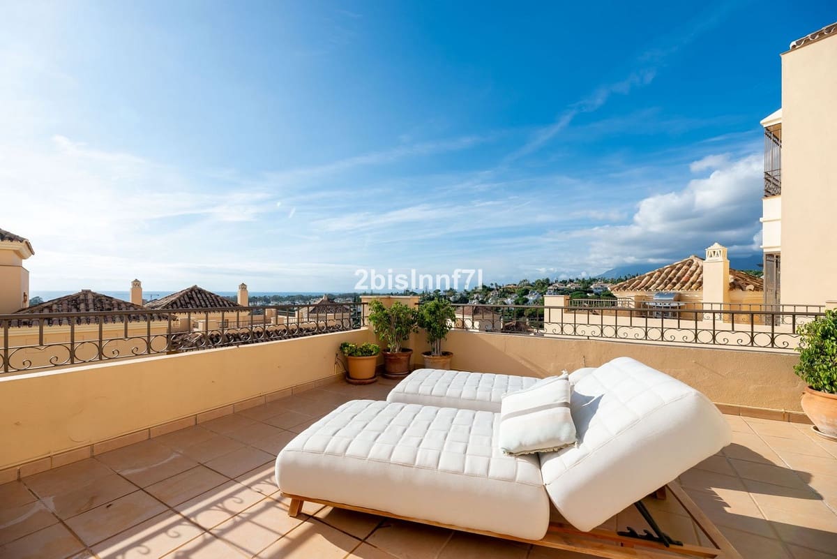 4 sovrum Takvåning till salu i Elviria med pool garage - 1 530 000 € (Ref: 7210790)