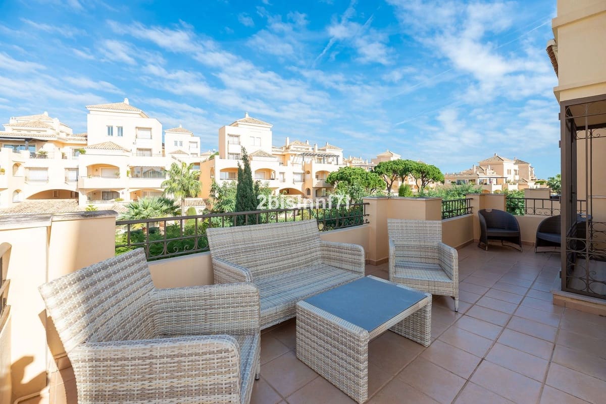 4 sovrum Takvåning till salu i Elviria med pool garage - 1 530 000 € (Ref: 7210790)