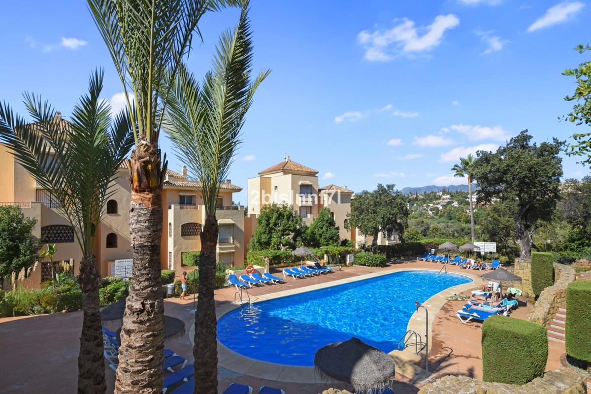 4 sovrum Takvåning till salu i Elviria med pool garage - 1 530 000 € (Ref: 7210790)