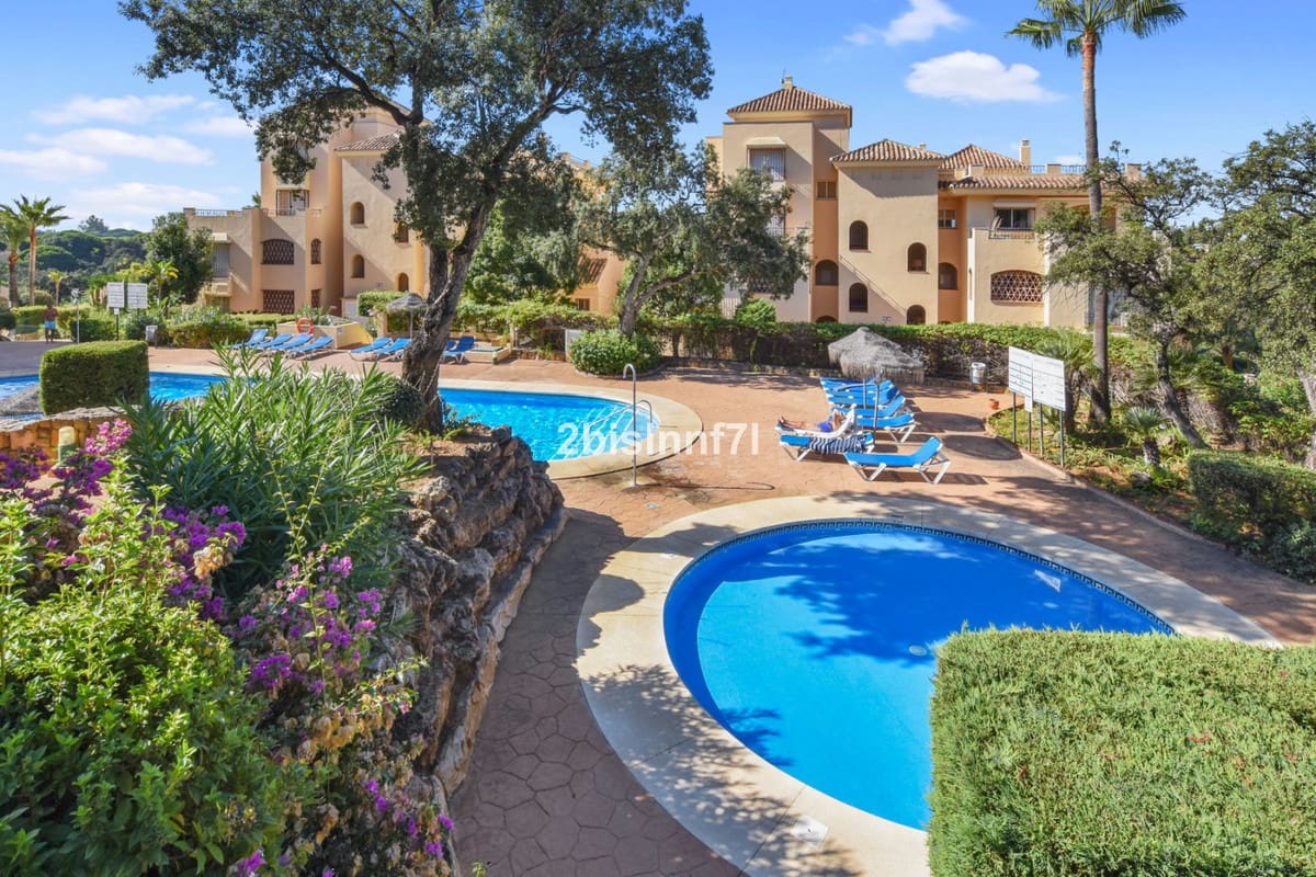 4 sovrum Takvåning till salu i Elviria med pool garage - 1 530 000 € (Ref: 7210790)