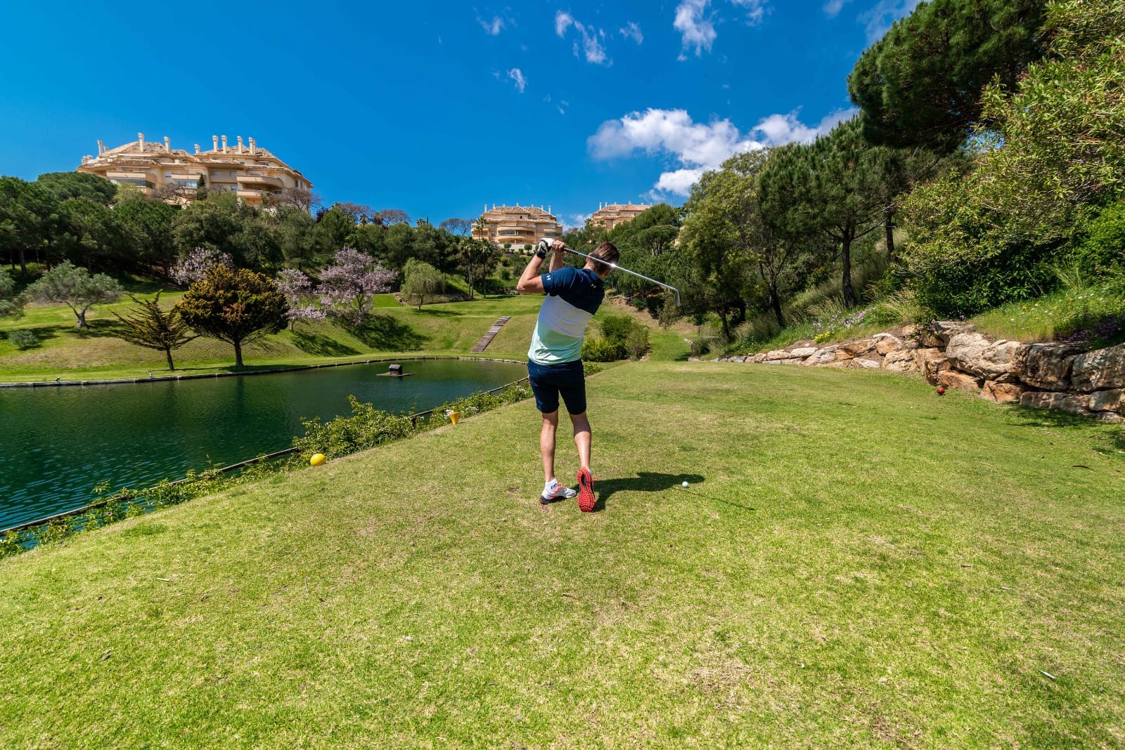 Lejlighed til salg i Elviria med swimmingpool garage - € 585.000 (Ref: 9006267)