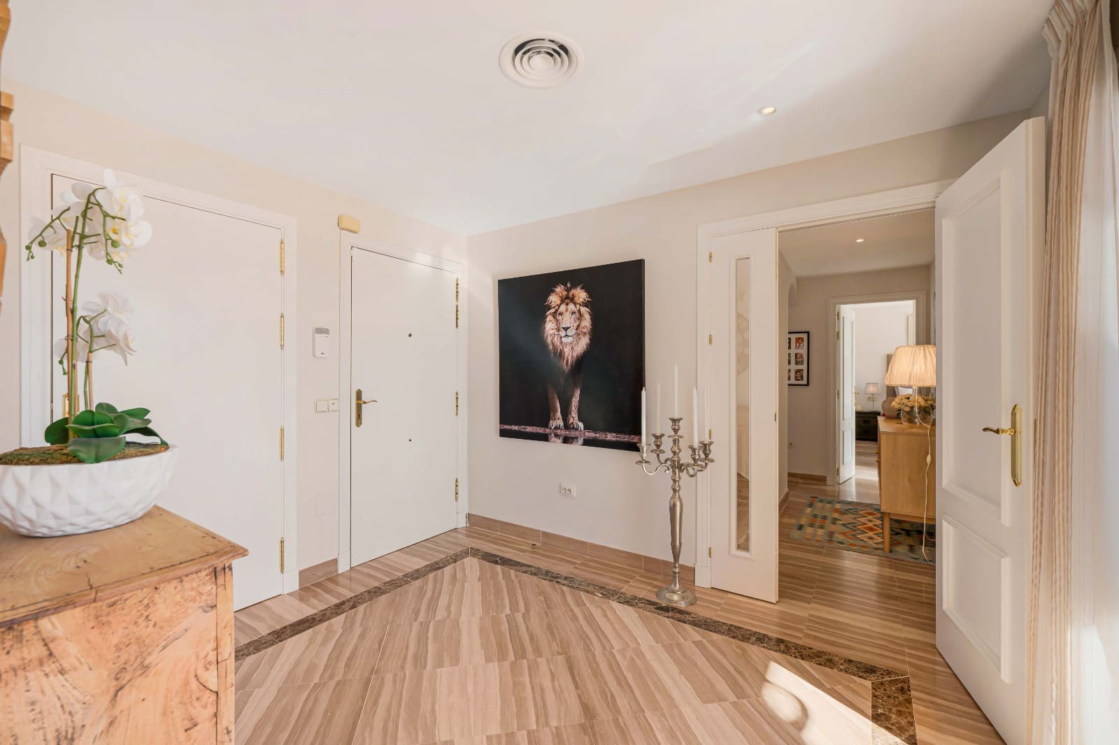 4 soveværelse Penthouse til salg i Elviria med swimmingpool garage - € 1.449.000 (Ref: 9175785)