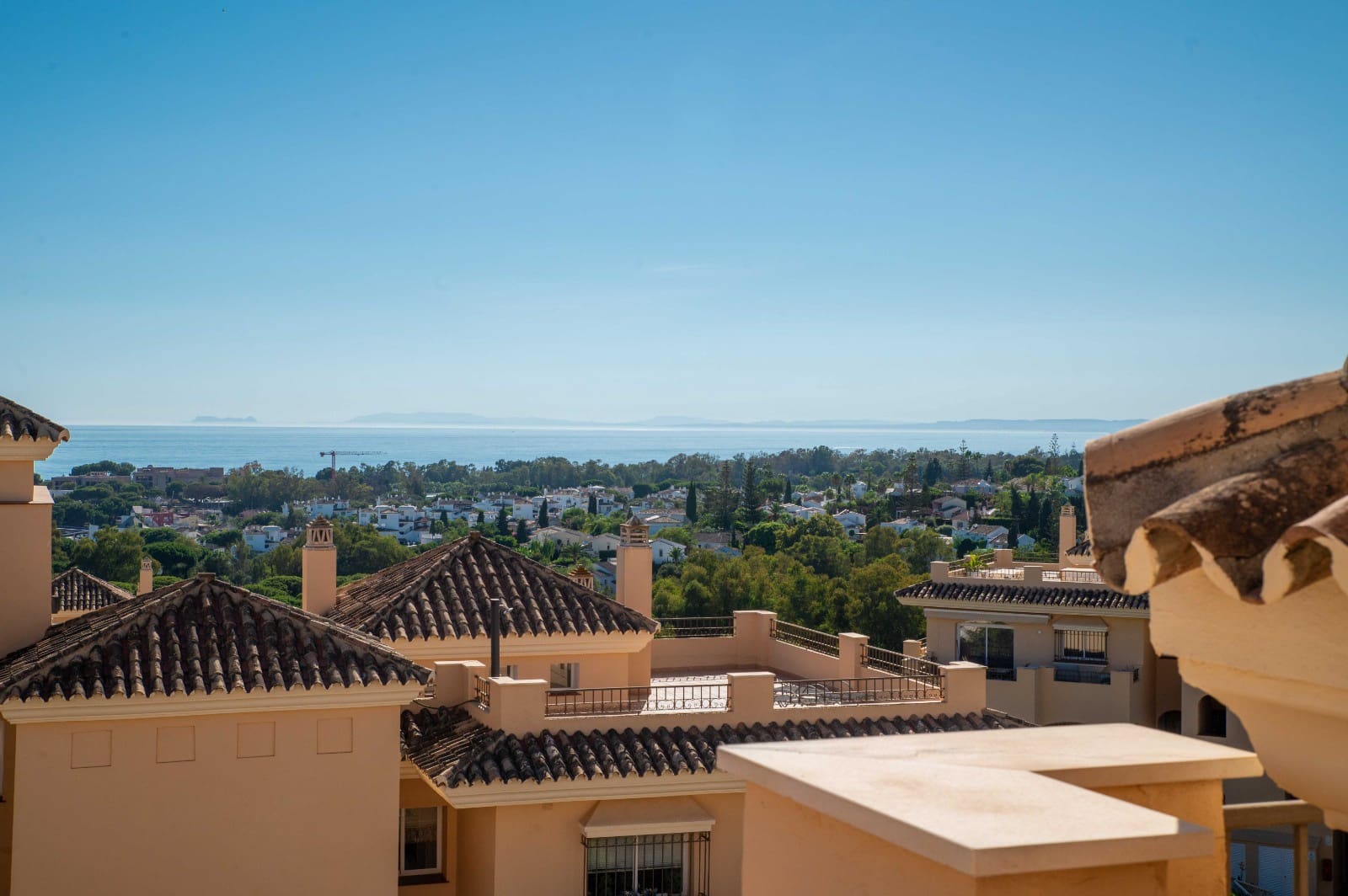 4 soveværelse Penthouse til salg i Elviria med swimmingpool garage - € 1.449.000 (Ref: 9175785)