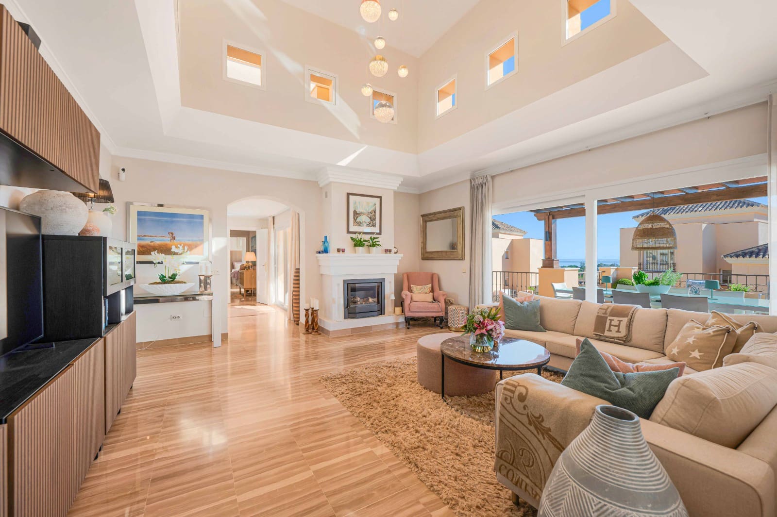 4 soveværelse Penthouse til salg i Elviria med swimmingpool garage - € 1.449.000 (Ref: 9175785)