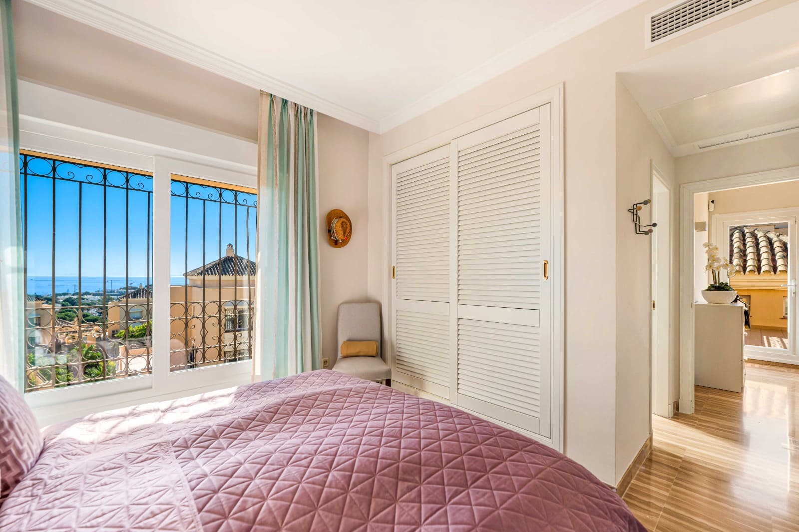 4 soveværelse Penthouse til salg i Elviria med swimmingpool garage - € 1.449.000 (Ref: 9175785)