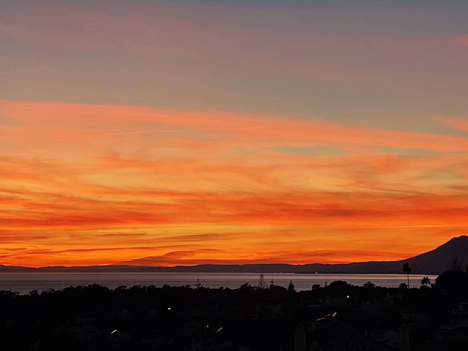 4 soveværelse Penthouse til salg i Elviria med swimmingpool garage - € 1.449.000 (Ref: 9175785)