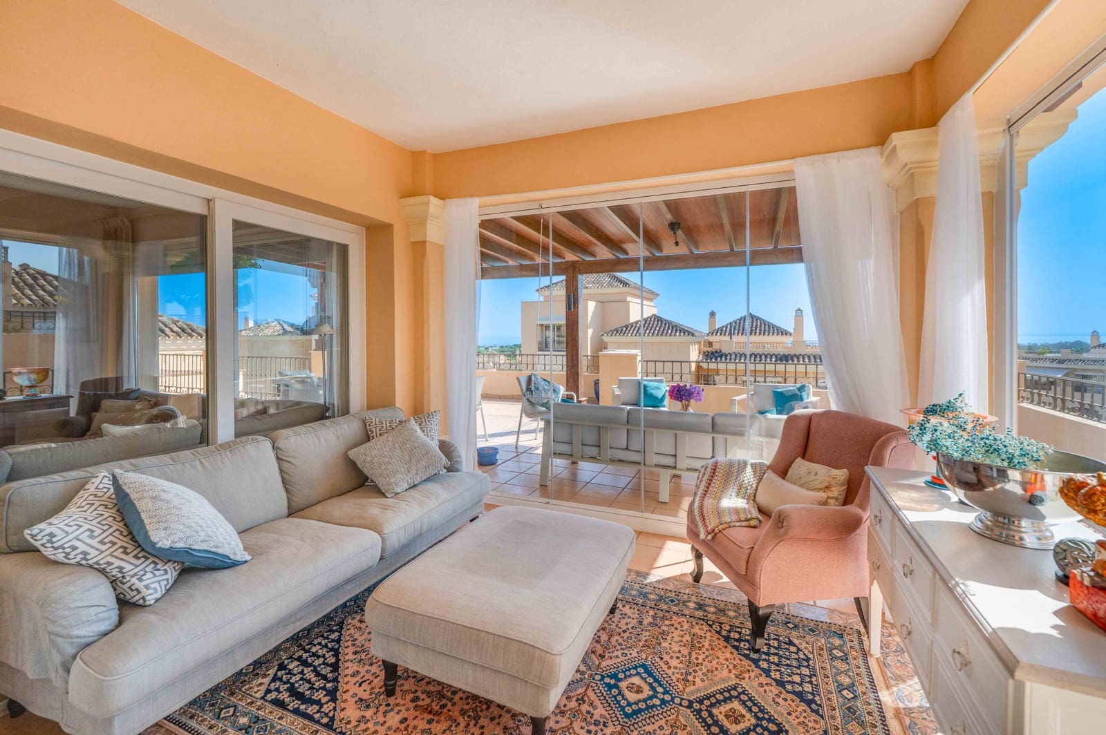 4 soveværelse Penthouse til salg i Elviria med swimmingpool garage - € 1.449.000 (Ref: 9175785)