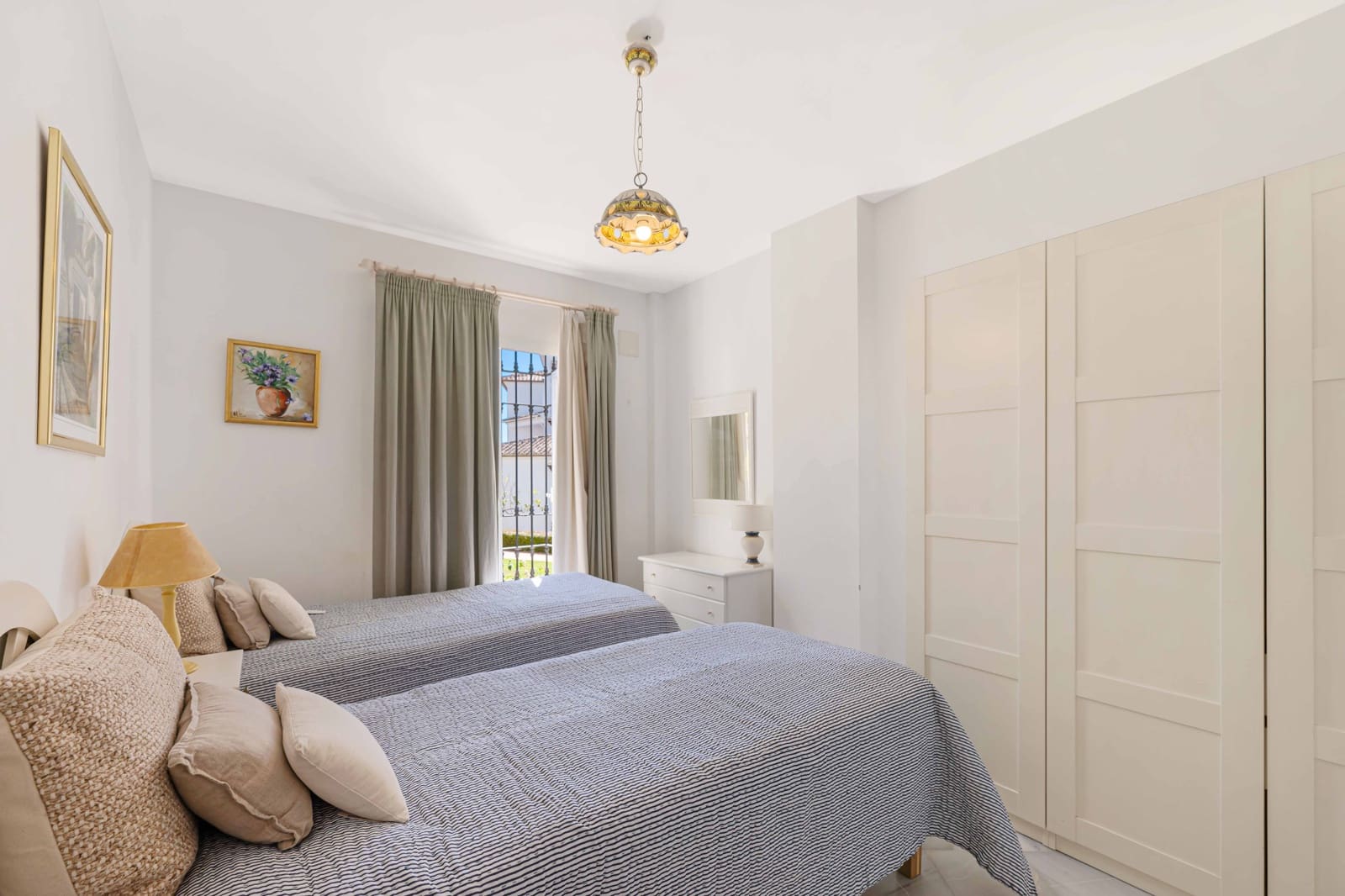 2 soveværelse Lejlighed til salg i Elviria med swimmingpool - € 385.000 (Ref: 9263866)