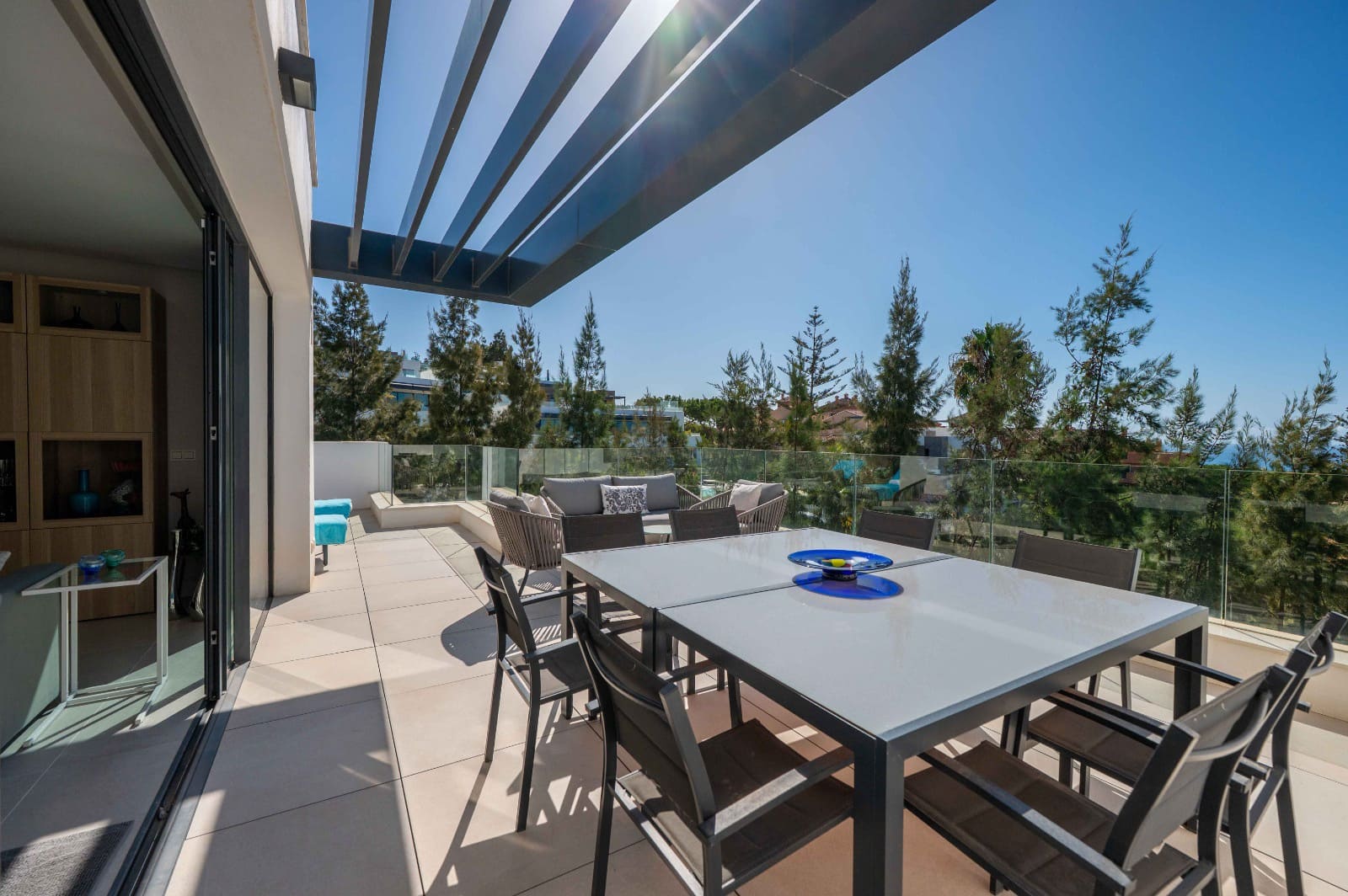 4 sovrum Takvåning till salu i Marbella med pool garage - 1 150 000 € (Ref: 9298953)