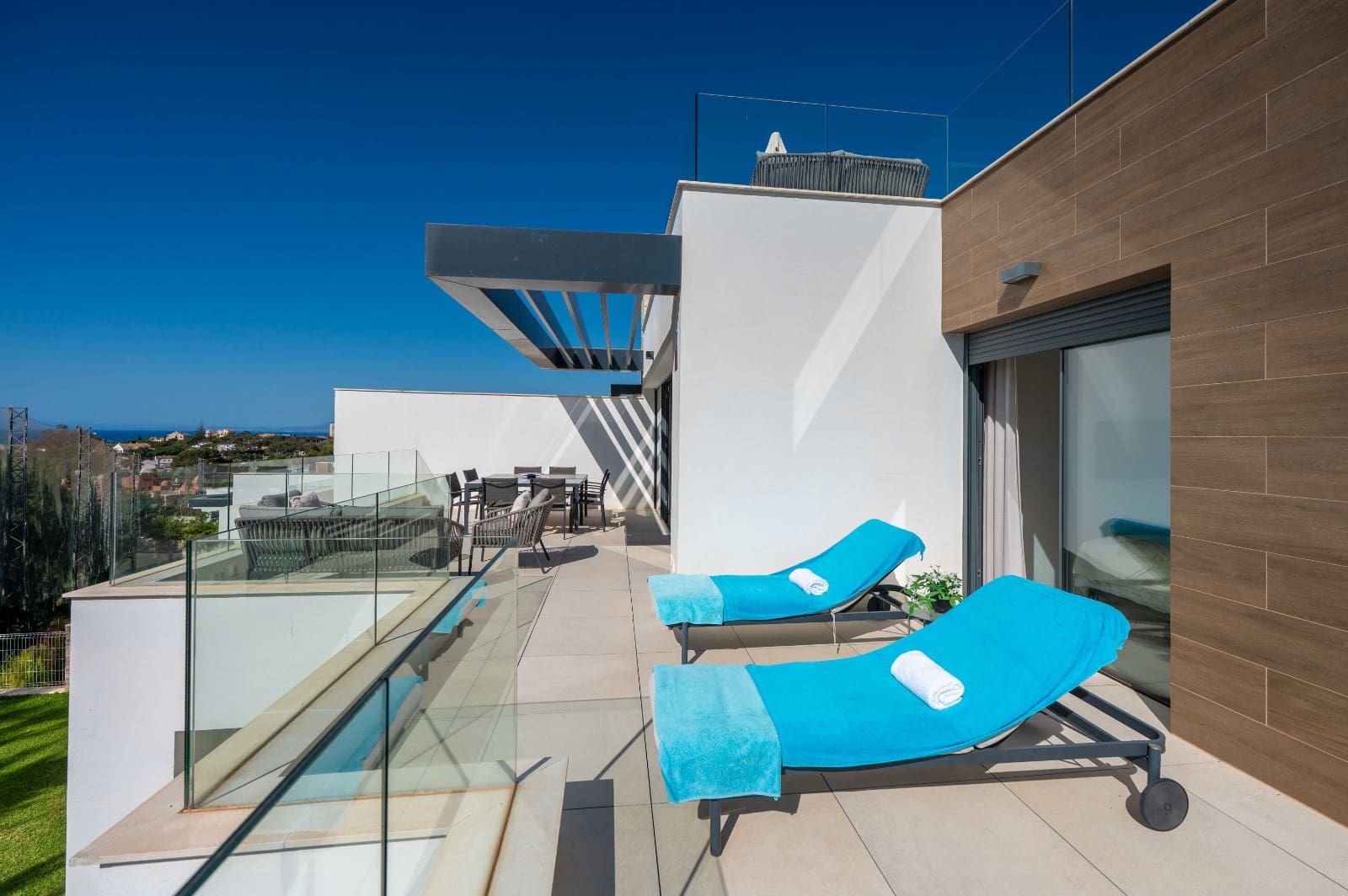 4 sovrum Takvåning till salu i Marbella med pool garage - 1 150 000 € (Ref: 9298953)