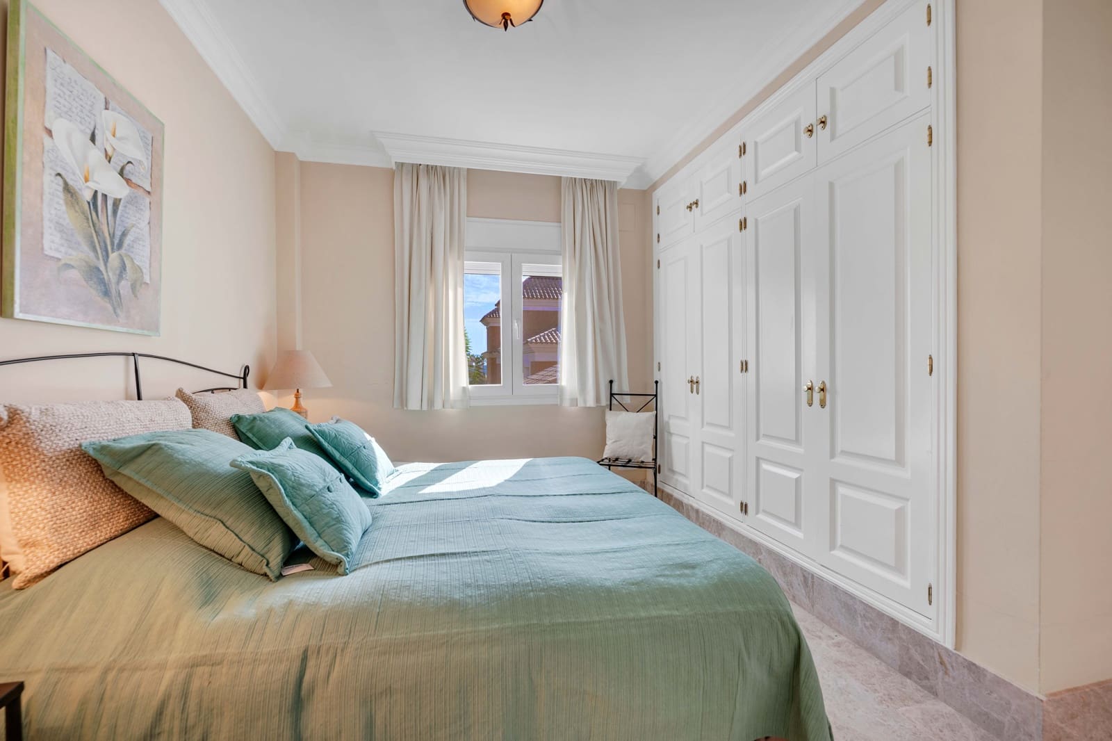 3 soveværelse Semi-Rækkehus til salg i Marbella med swimmingpool - € 865.000 (Ref: 9303844)