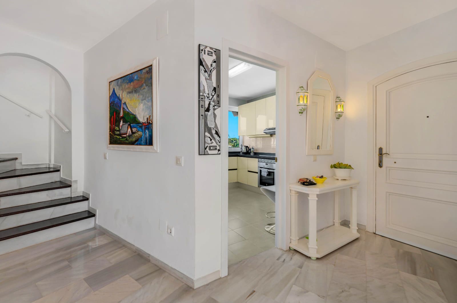 3 makuuhuone Kattohuoneisto myytävänä paikassa Sitio de Calahonda mukana uima-altaan 
autotalli - 585 000 € (Ref: 9353849)