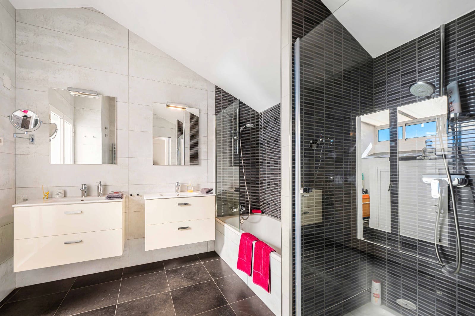 3 makuuhuone Kattohuoneisto myytävänä paikassa Sitio de Calahonda mukana uima-altaan 
autotalli - 585 000 € (Ref: 9353849)