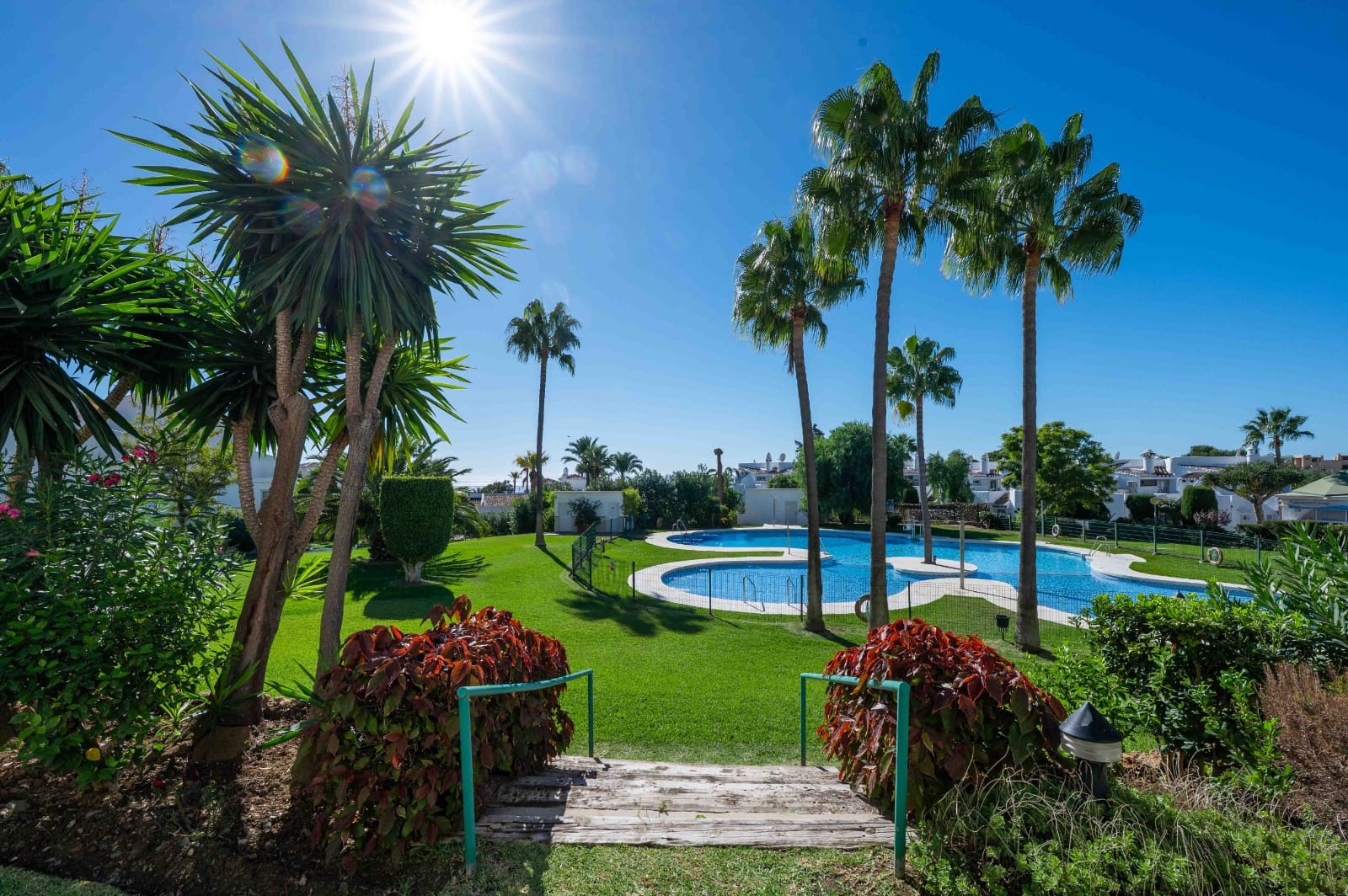 3 makuuhuone Kattohuoneisto myytävänä paikassa Sitio de Calahonda mukana uima-altaan 
autotalli - 585 000 € (Ref: 9353849)