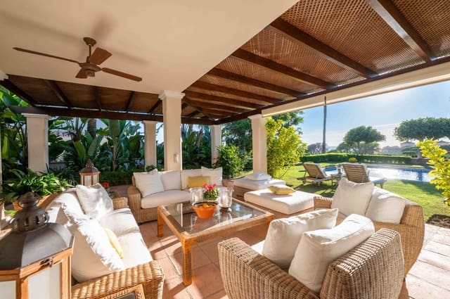 4 slaapkamer Villa te koop in Elviria, Marbella met zwembad - € 2.795.000 (Ref: 9380072)