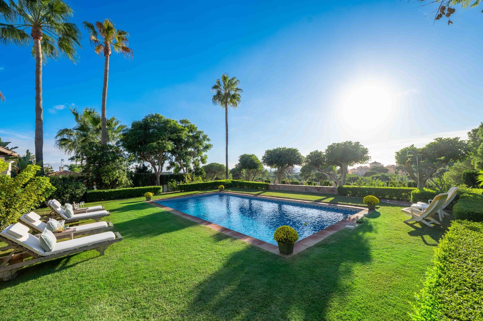 4 slaapkamer Villa te koop in Elviria met zwembad - € 2.795.000 (Ref: 9380072)