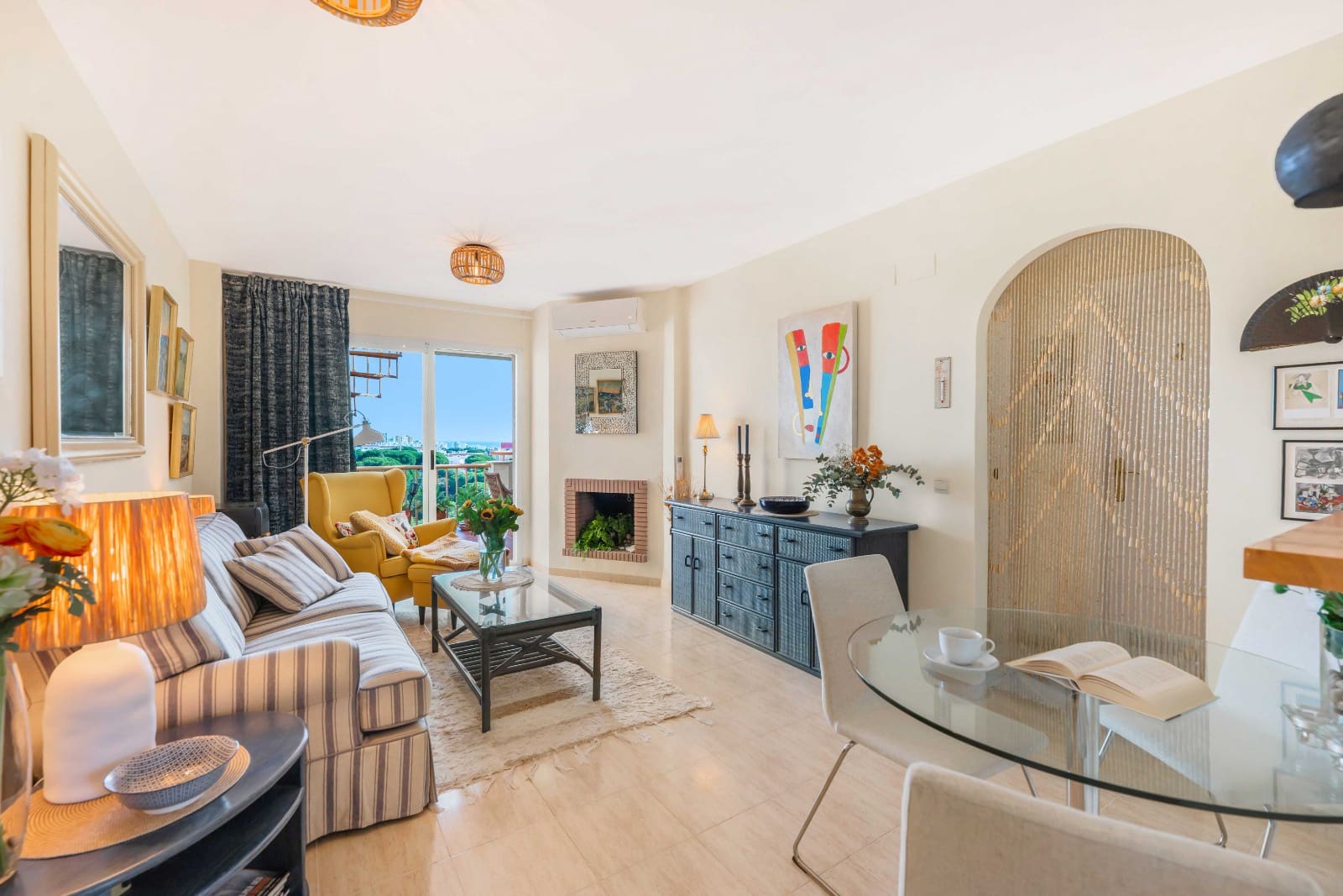 2 sovrum Takvåning till salu i Sitio de Calahonda med pool garage - 328 000 € (Ref: 9404565)