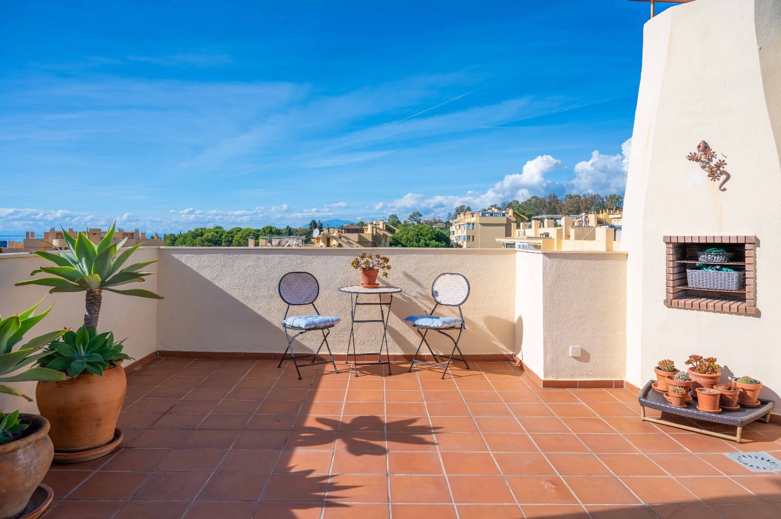 2 sovrum Takvåning till salu i Sitio de Calahonda med pool garage - 328 000 € (Ref: 9404565)