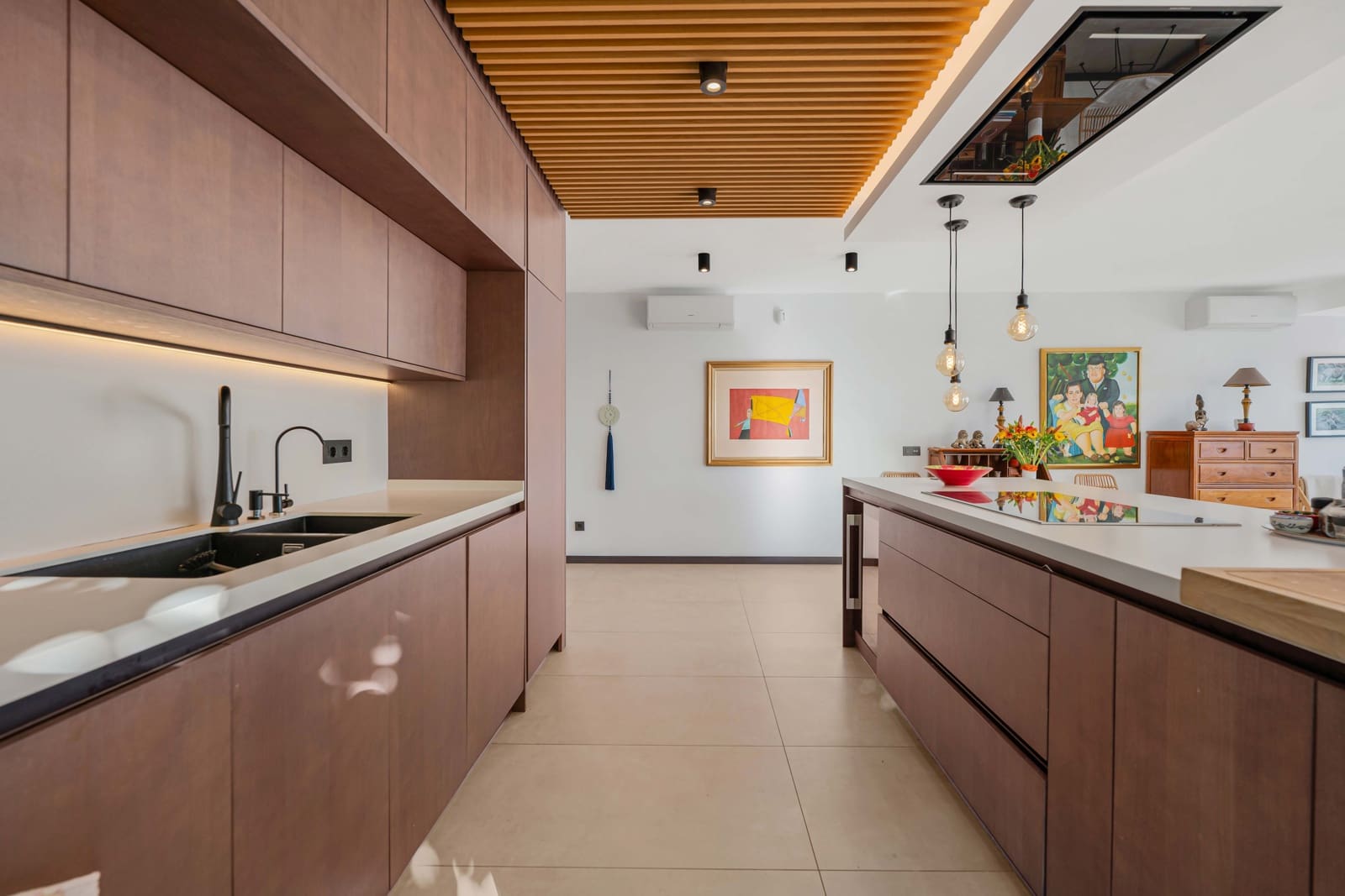 3 sypialnia Willa na sprzedaż w Elviria z basenem garażem - 2 195 000 € (Ref: 9404733)