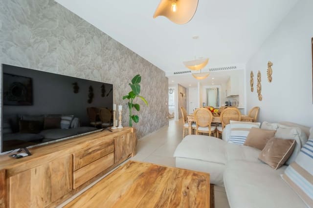 Apartamento Playa de 2 habitaciones en Elviria, Marbella en venta con piscina garaje - 720.000 € (Ref: 9432288)