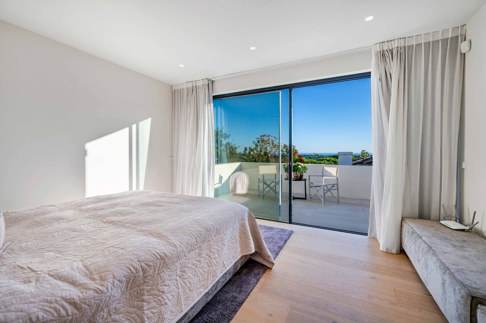 4 sypialnia Willa na sprzedaż w Elviria z basenem garażem - 2 390 000 € (Ref: 9438929)