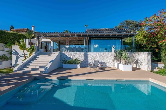 4 sypialnia Willa na sprzedaż w Elviria, Marbella z basenem garażem - 2 390 000 € (Ref: 9438929)