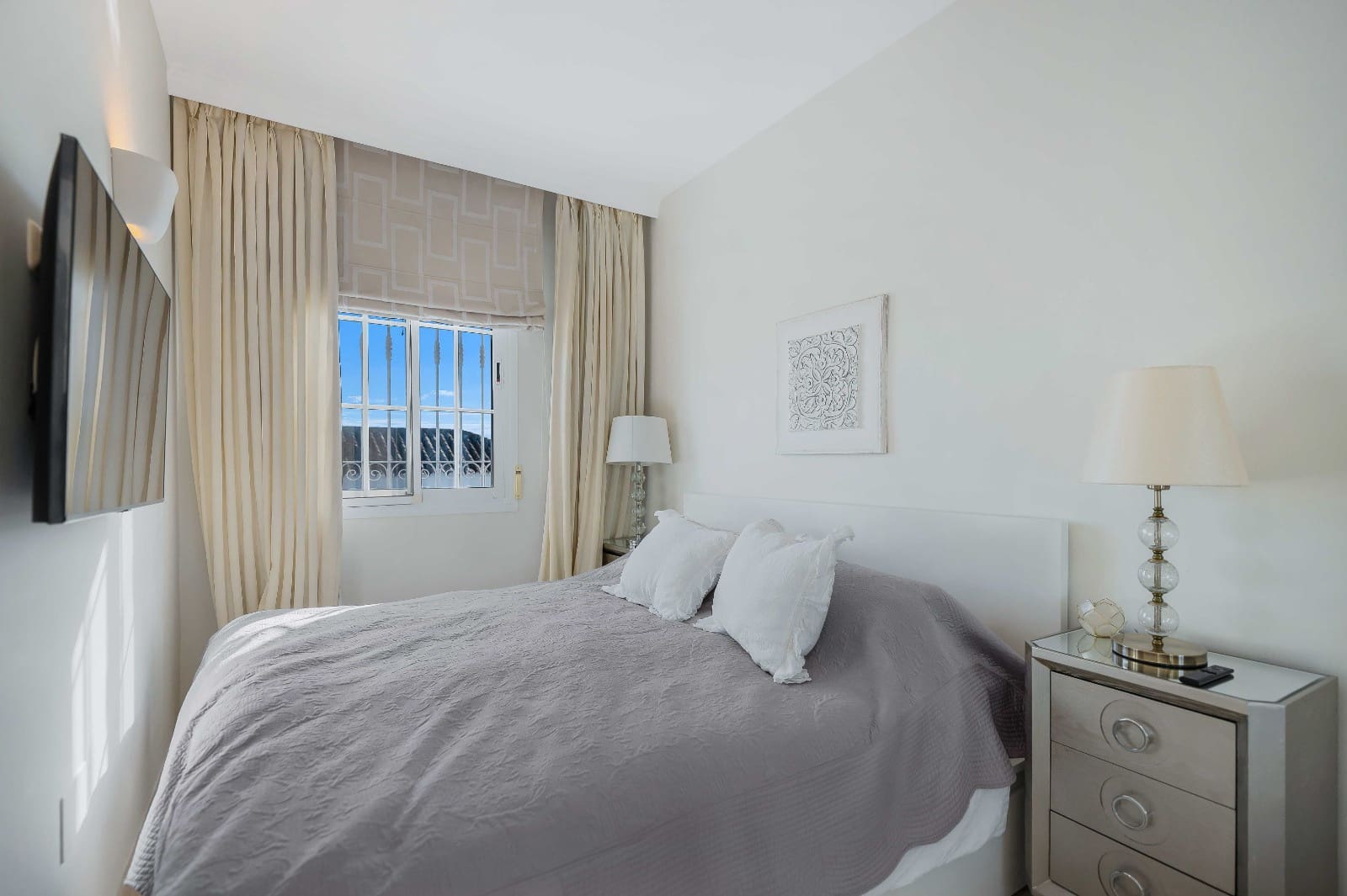 5 bedroom Villa for sale in Elviria with pool garage - € 2,750,000 (Ref: 9482244)