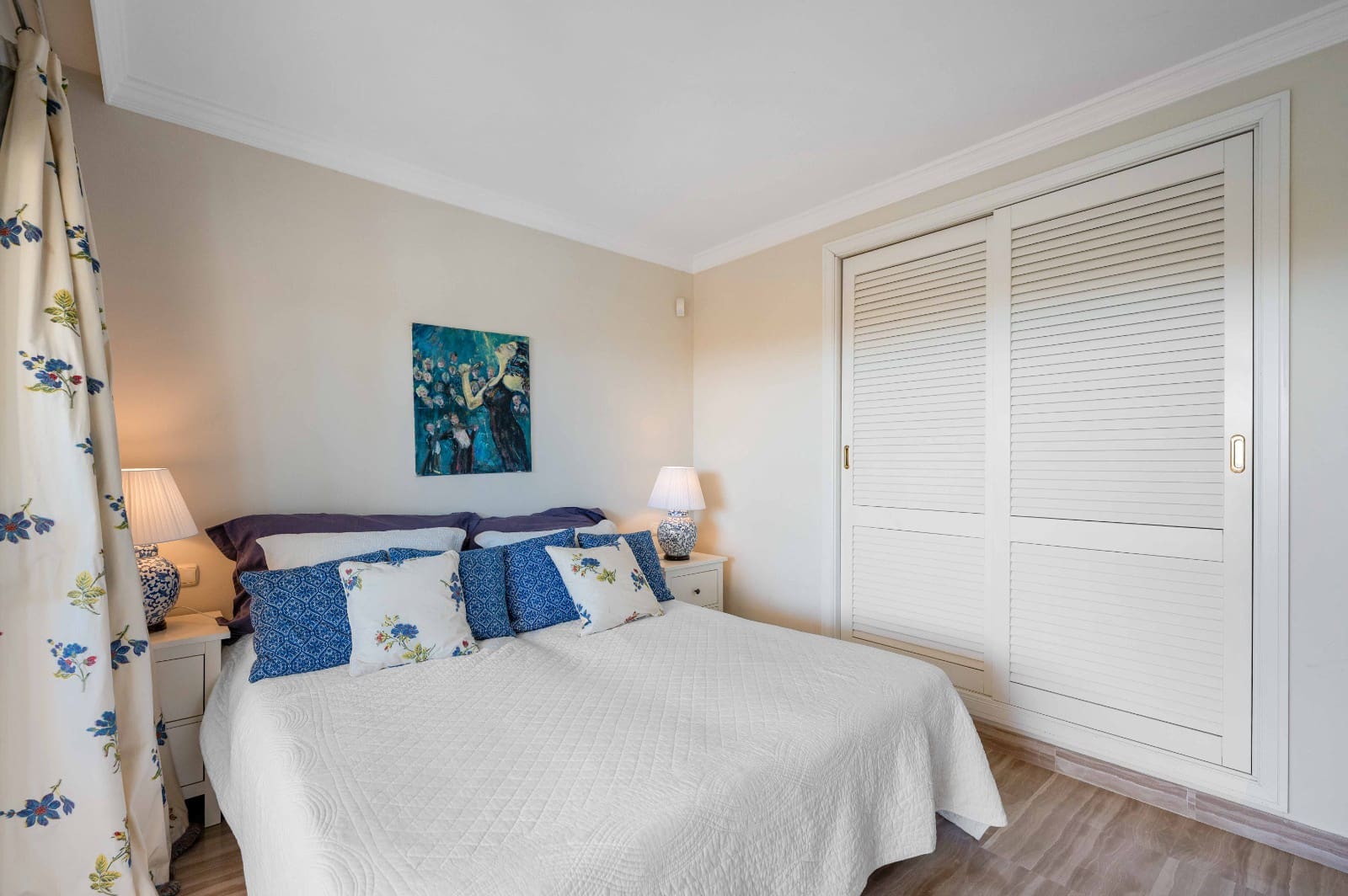 2 Zimmer Apartment zu verkaufen in Elviria mit Pool Garage - 695.000 € (Ref: 9696711)