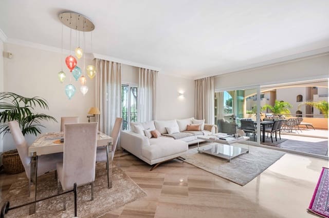 2 quarto Apartamento para venda em Elviria, Marbella com piscina - 750 000 € (Ref: 9696753)