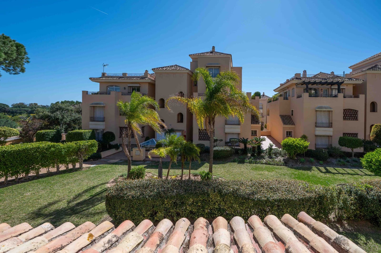 2 quarto Apartamento para venda em Elviria com piscina - 750 000 € (Ref: 9696753)