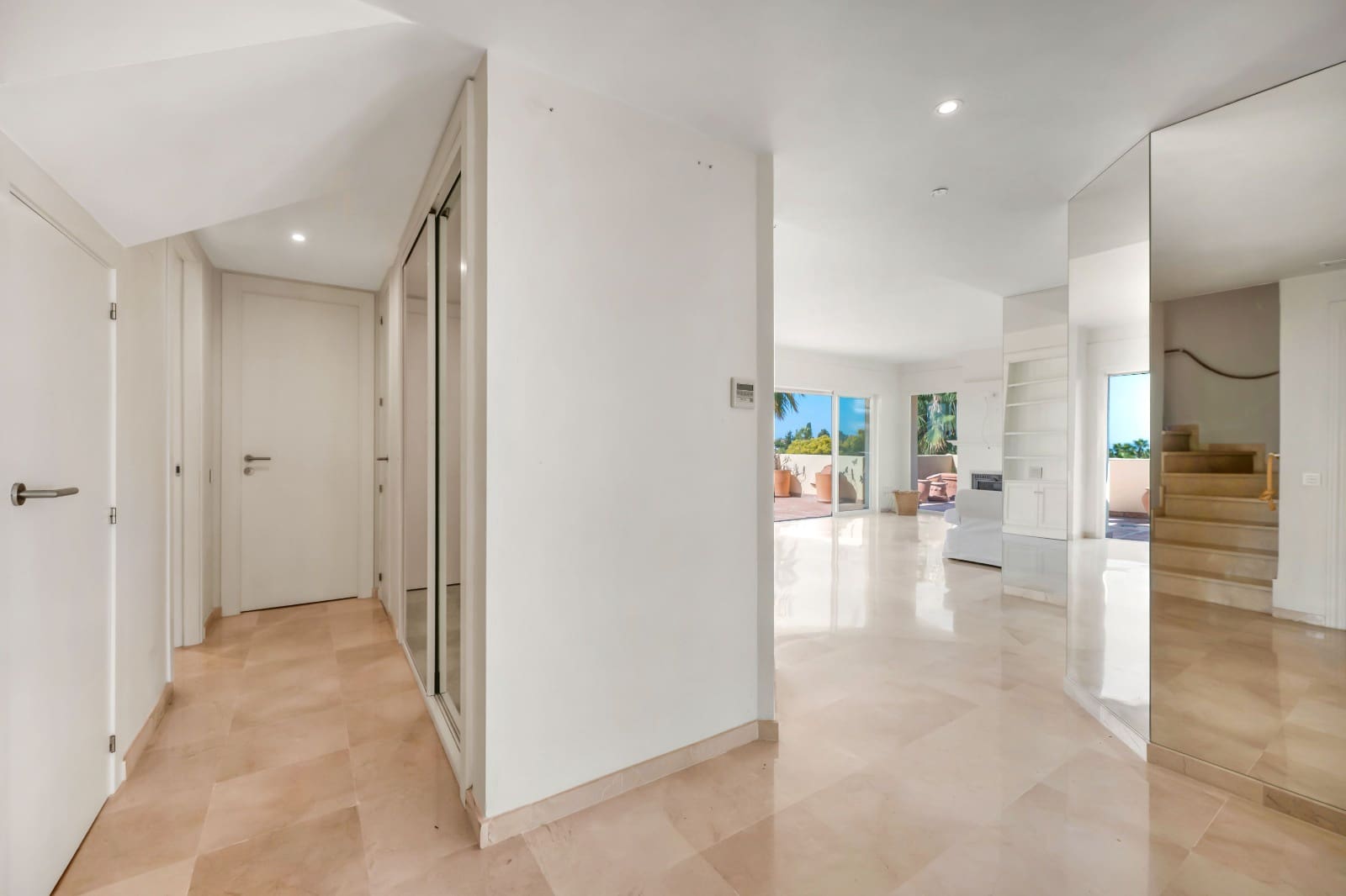 3 soverom Leilighet til salgs i Elviria med svømmebasseng garasje - € 997 000 (Ref: 9713381)