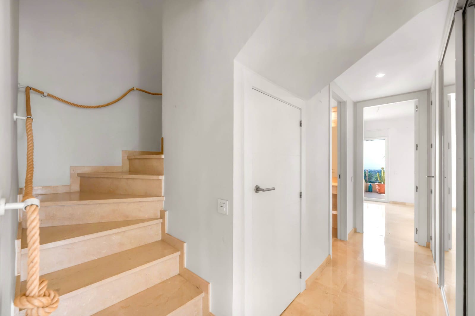 3 soverom Leilighet til salgs i Elviria med svømmebasseng garasje - € 997 000 (Ref: 9713381)